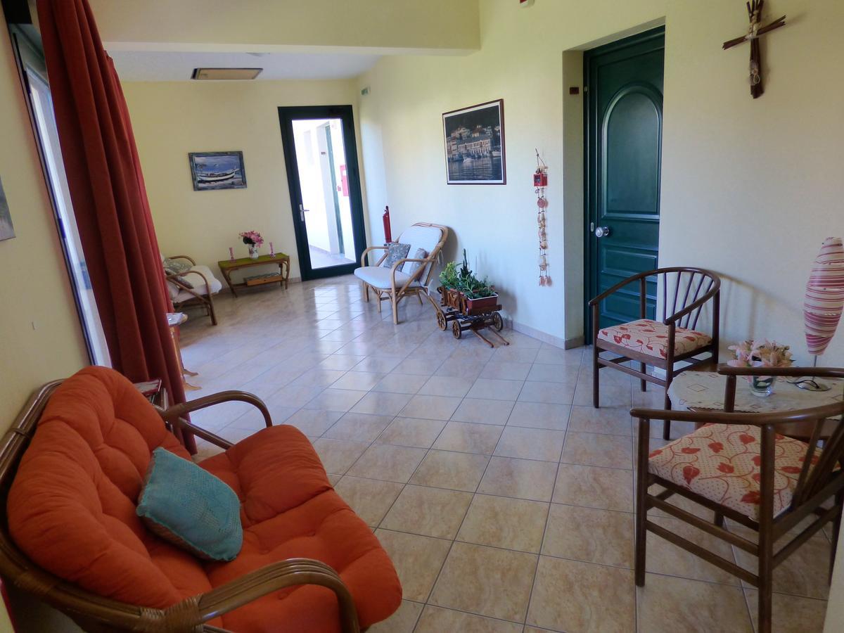 Dolphins Apartments & Rooms Limenas  Exterior foto